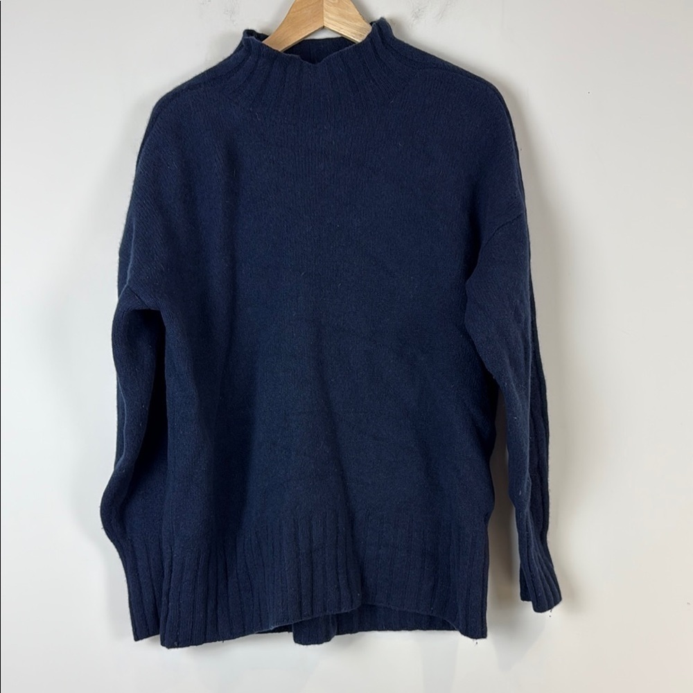 Sweaty Betty Wool/Yak Blend Navy Blue Sweat Size 12
